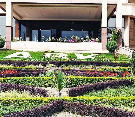 Hotel Ark Continental Rudrapur Exterior foto